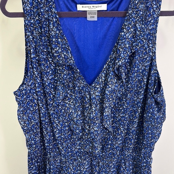 ❤️ 2/$70 - Blue Floral Women's Dress - Picture 5 of 7